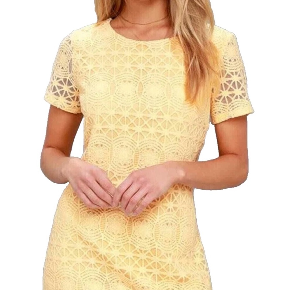 Lulu's Love You For Eternity Dress M Yellow Lace Short Sleeve Zip Back Feminine